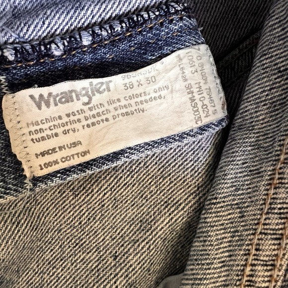 VTG Wrangler Jeans Mens 38x30 USA Blue Straight Denim Cowboy Western Y2K READ‎ - Picture 5 of 11